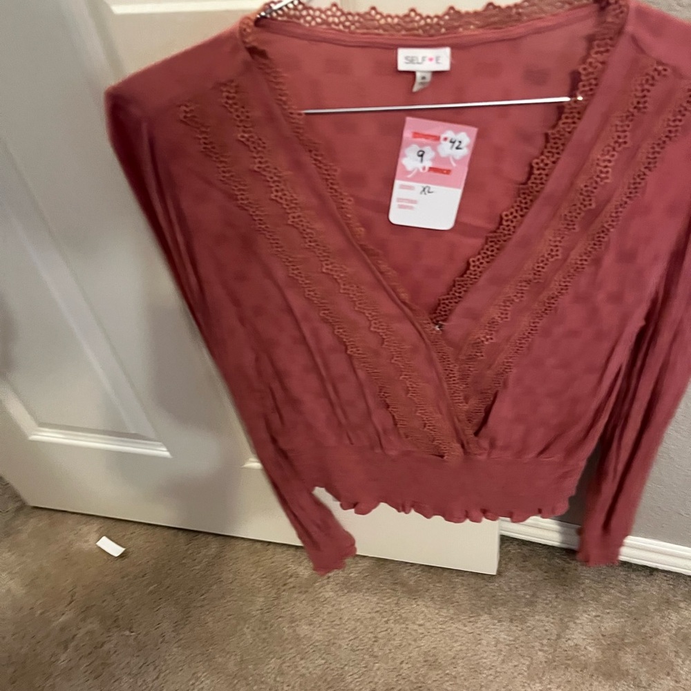 Women's Rose Top